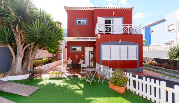 Chalet in Lagunamar de Bajamar